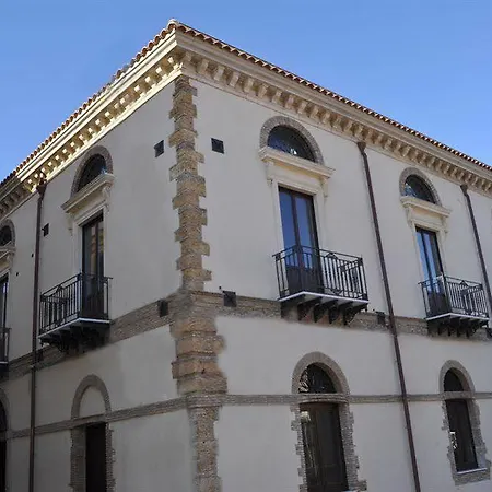 Hotel Palazzo Fortunato 4*